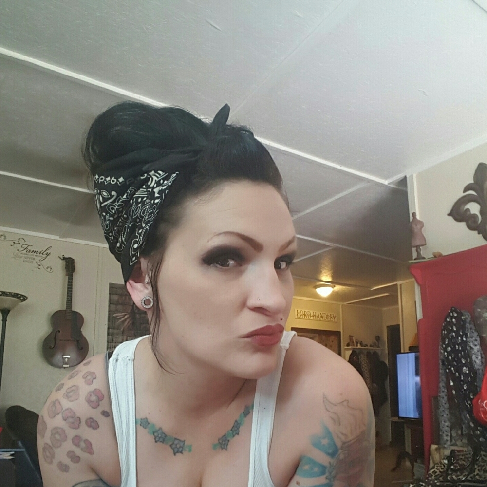 Meet your Posher, Misty